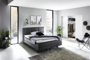 Sfeerfoto strakke boxspring lederlook