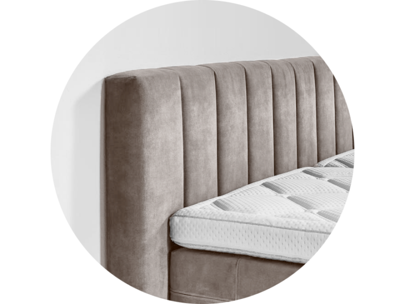 Boxspring met trend hoofdbord